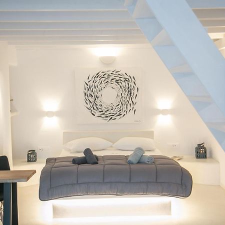 Shades Of White Villas Emporio  Luaran gambar