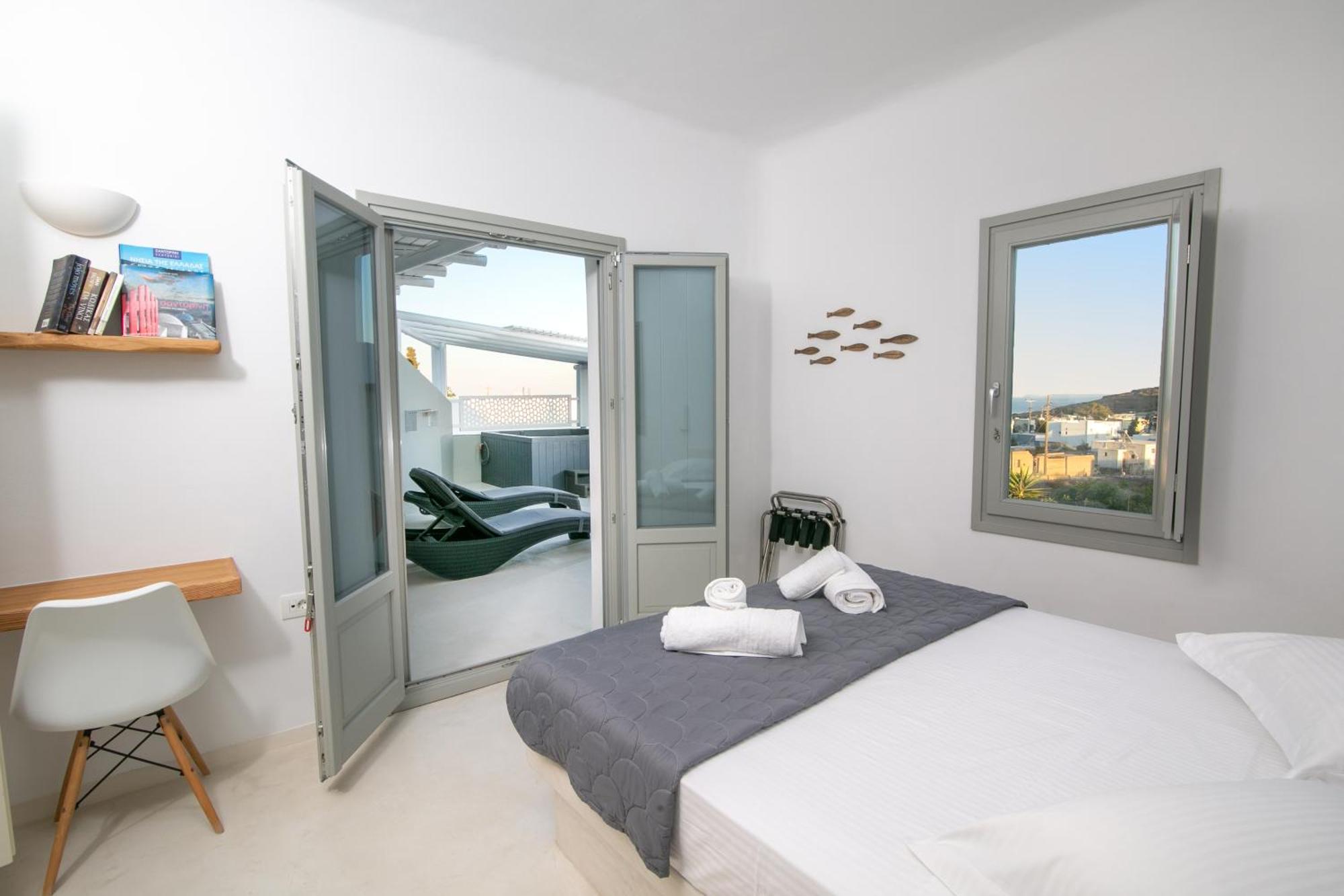 Shades Of White Villas Emporio  Luaran gambar