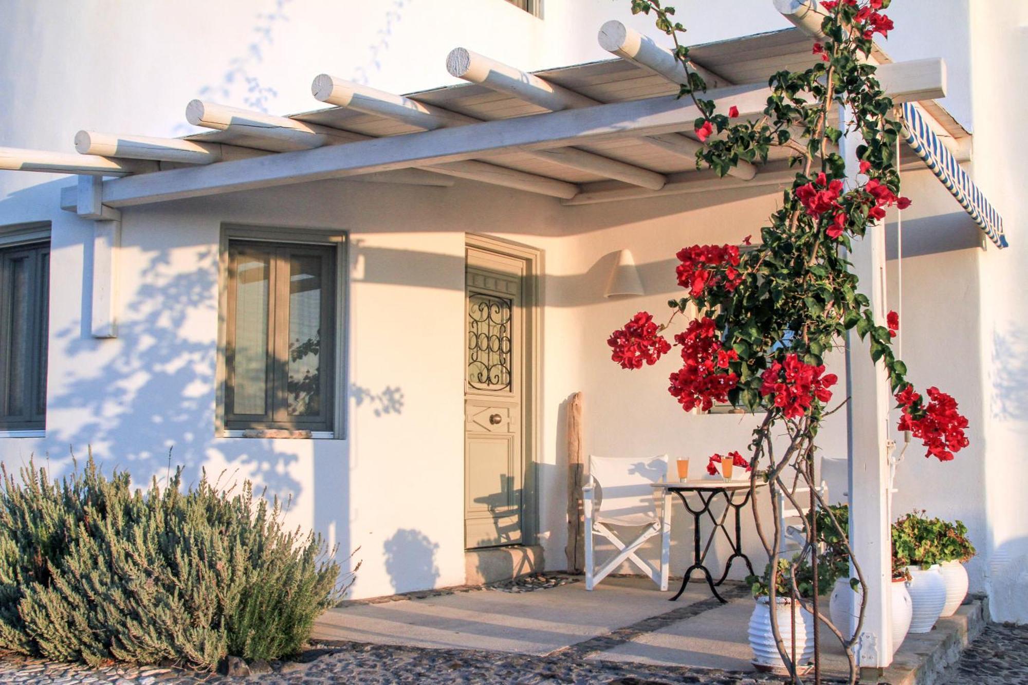 Shades Of White Villas Emporio  Luaran gambar