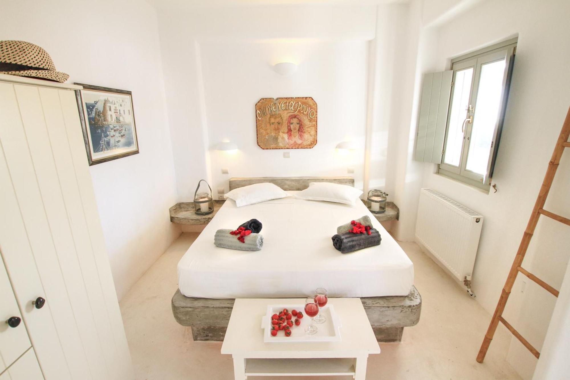 Shades Of White Villas Emporio  Luaran gambar